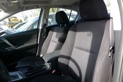 Black cloth seats in Mitsubishi