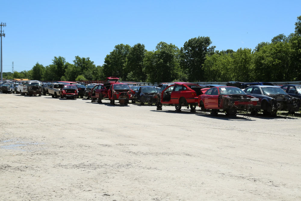 B&M Auto’s Car Junk Yard Located Near New Berlin WI